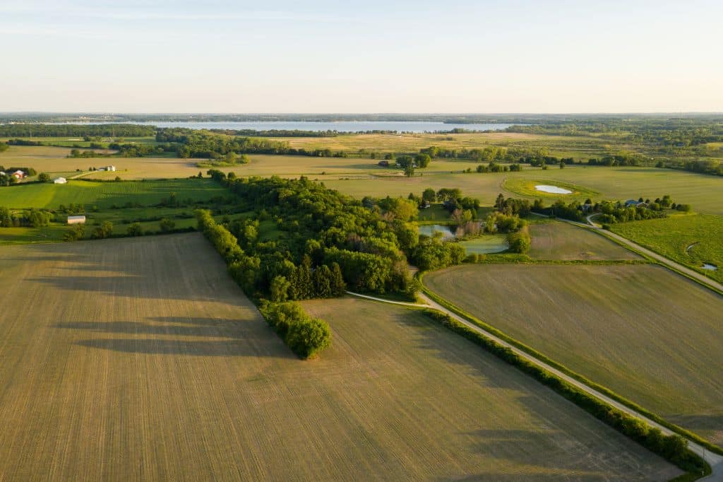 co można wybudować na działce rolnej